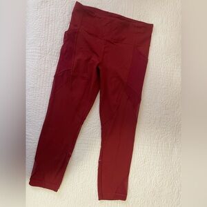 Lululemon red cropped leggings size 10